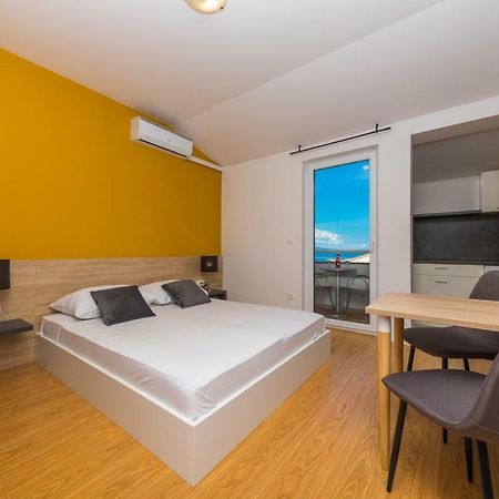 Apartments Gavran Baška Voda Екстериор снимка