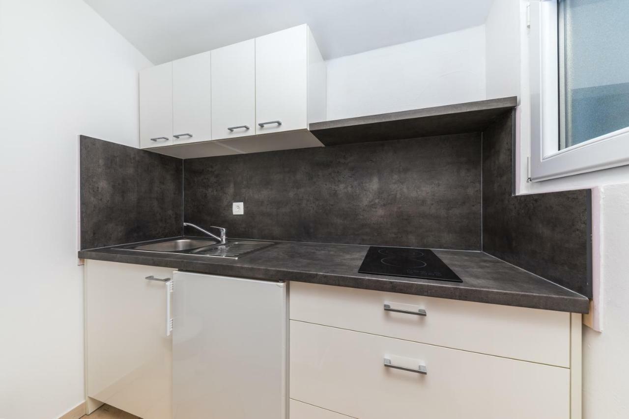 Apartments Gavran Baška Voda Екстериор снимка